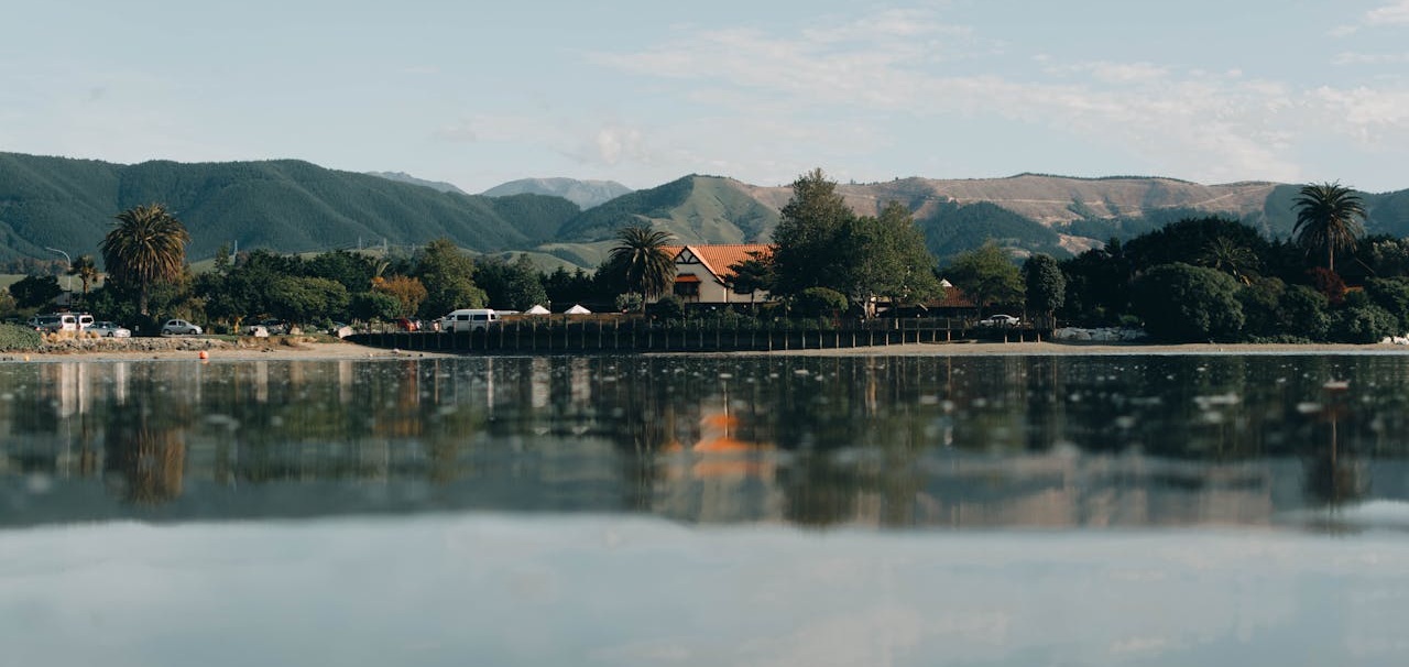 Jakie są dostępne noclegi w Górach Złotych?
