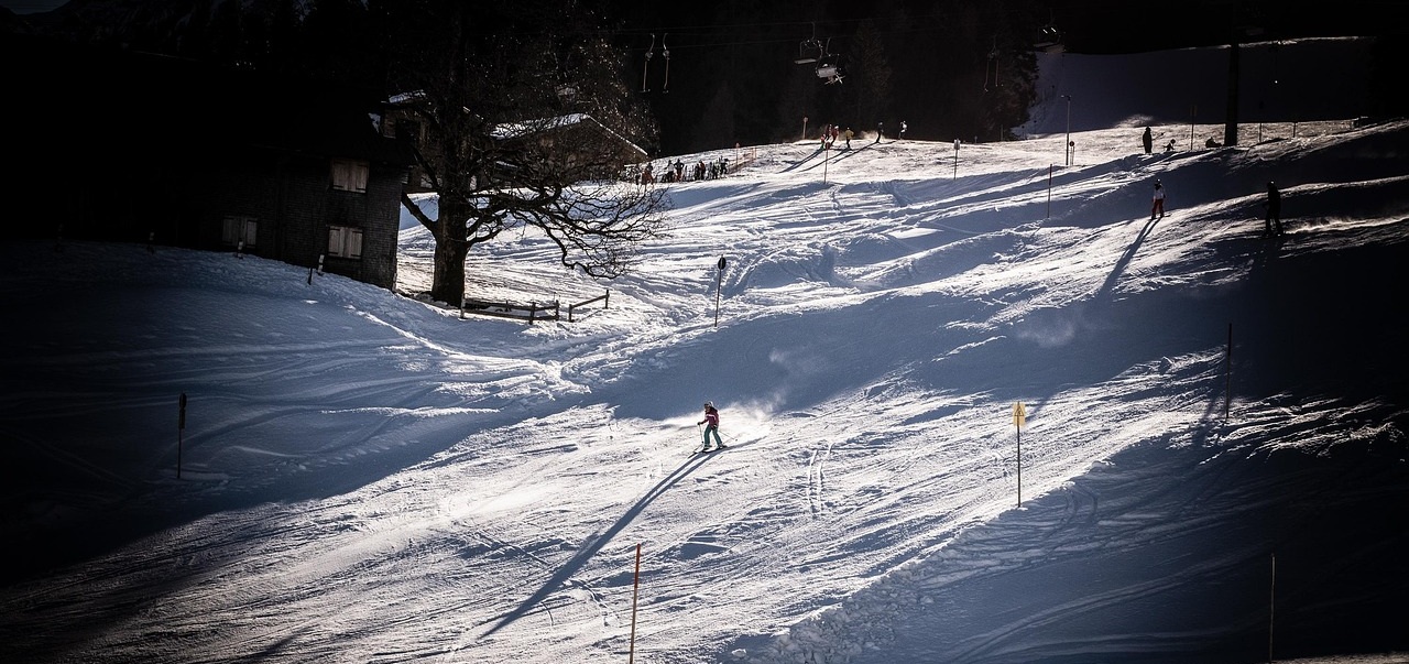Góry Opawskie – jakie trasy narciarskie warto znać?
