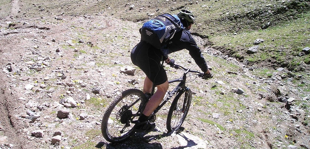 Masyw Śnieżnika – gdzie na rower? Odkryj wyjątkowe trasy i górskie przygody