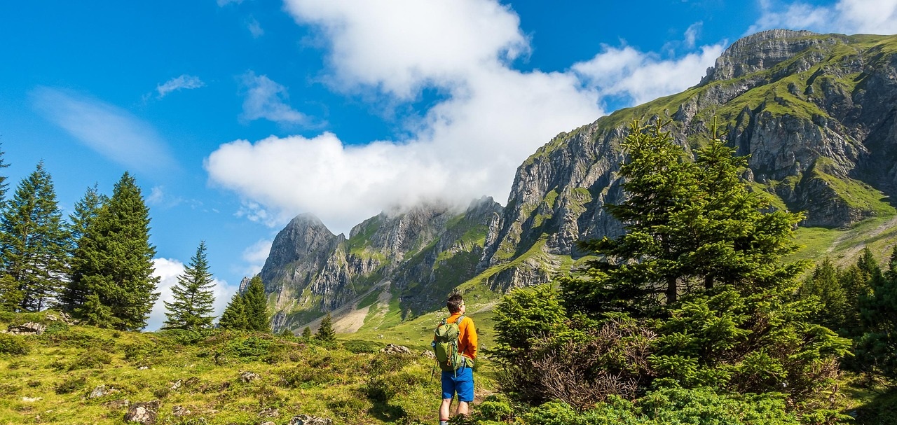 Jakie są schroniska w Górach Kamiennych?