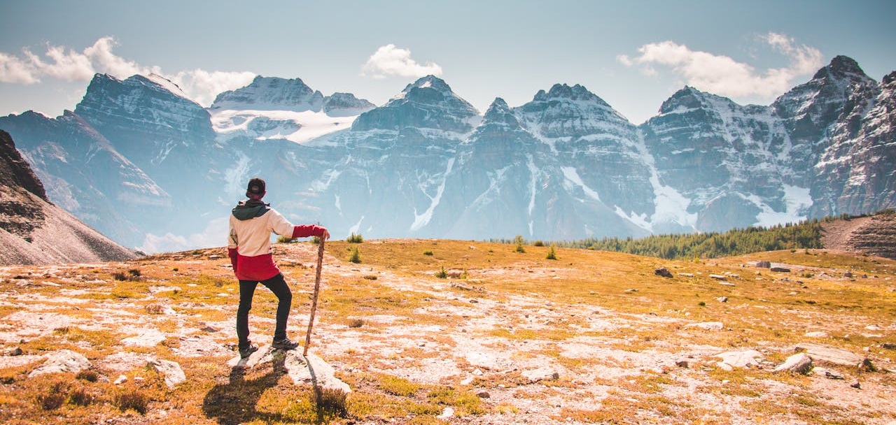 Czy buty trekkingowe powinny być większe?