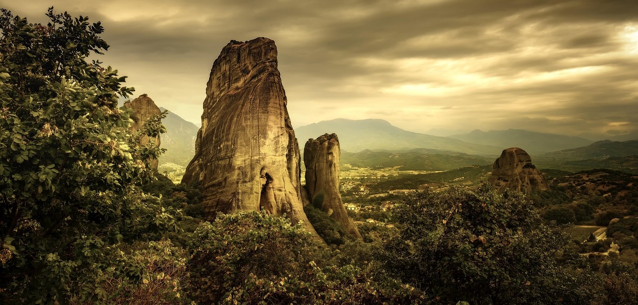 Jaki jest najwyższy szczyt w Górach Kamiennych?
