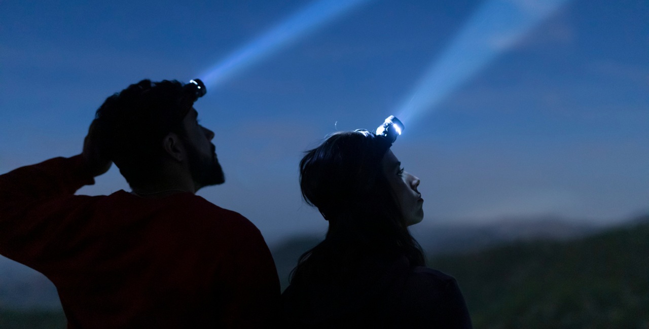 Jaką wybrać czołówkę w góry? Ranking najlepszych latarek czołowych 2026!